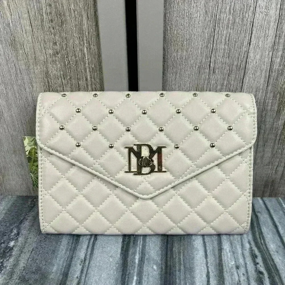 Badgley Mischka Clutch Vegan Leather Ivory Chain Shoulder Strap NEW - Picture 2 of 12